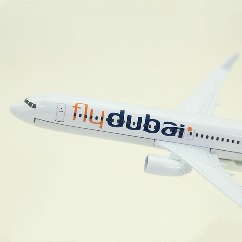 16cm 1:400 Měřítku Letadla Boeing 737 B737 Dubai Airlines, Flydubai Kovové Letadlo Model Letadla Model Sběratelskou Dekorace 2