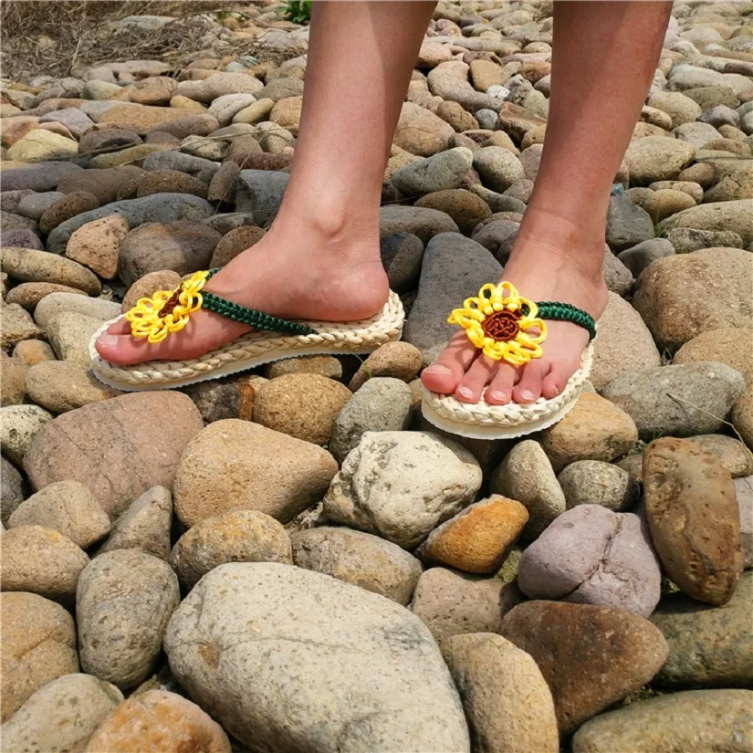 2020 módní ležérní dámské slámy pantofle ručně vyráběné sandály ženy, domácí obuv nový pár plážové boty muži Ploché Sandalias Mujer 2