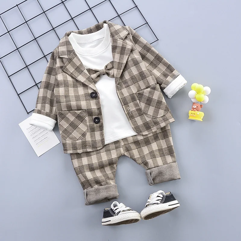 2021 Nové Děti Oblek Three Piece Suit Baby Boys Oblečení Kostkované Hezký Set Podzim Zima Děti Nosit Elegantní Sady 1-4 Rok 0