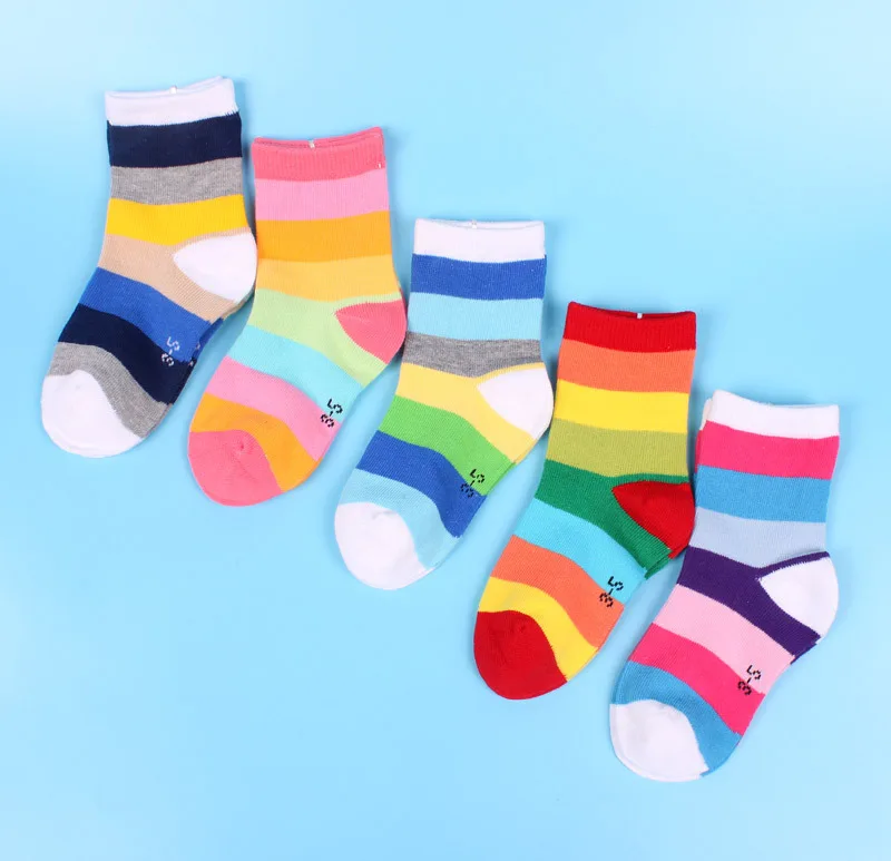 5 Párů / Lot Dívky Chlapce Ponožky rainbow color fotbal ponožky dětské Pruhované Bavlněné dětské zimní teplé ponožky děti ponožky 2-12y 3