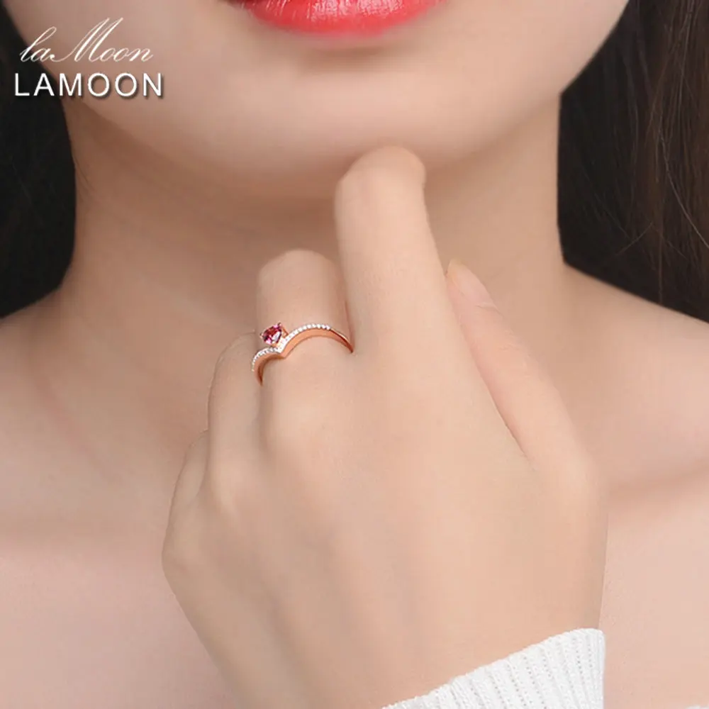 LAMOON - 4mm 0.3 ct Přírodní Srdce cut Red Garnet Prsten 925 Sterling Silver Šperky Romantické Svatební Kapela LMRI003 4