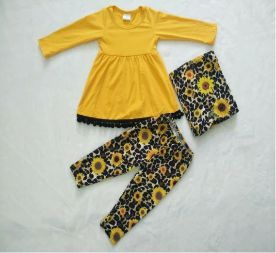 Leopard-print slunečnice dívka je podzim oblečení dětské oblečení vysoce kvalitní módní butik 3 dílná sada plus šála 1