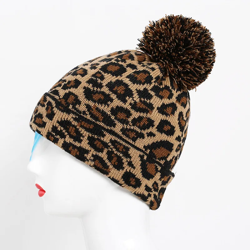 Zimní móda leopard tisk pletené čepice Podzim zimní nové dámské teplé vlněné míč čepice zimní 3